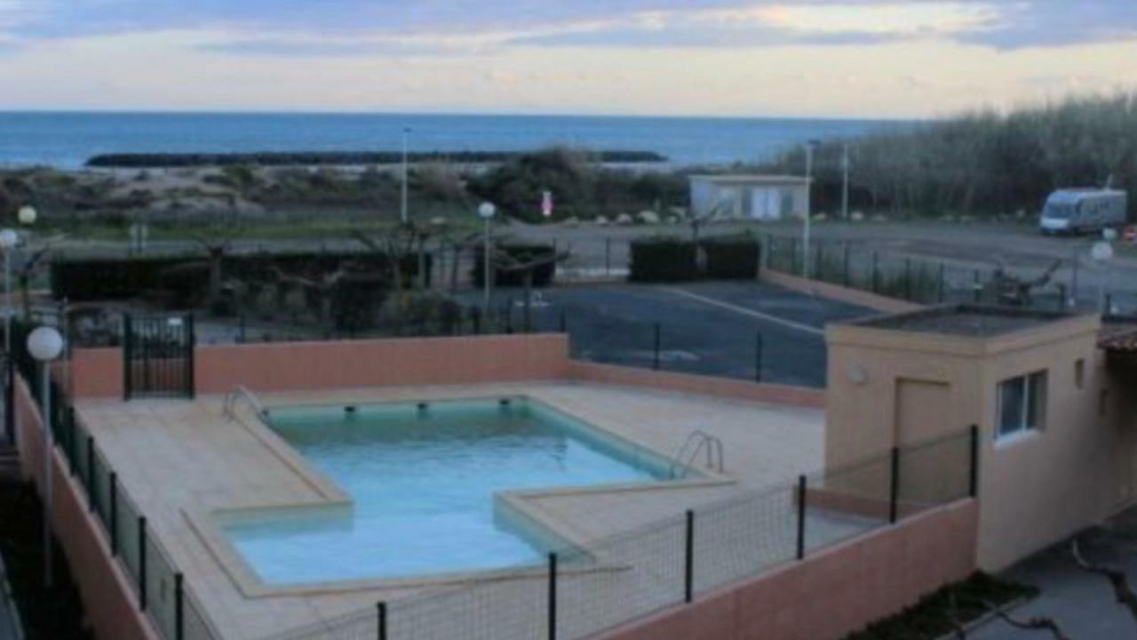 Vias Plage : Residence Securisee Bord De Mer Exterior photo